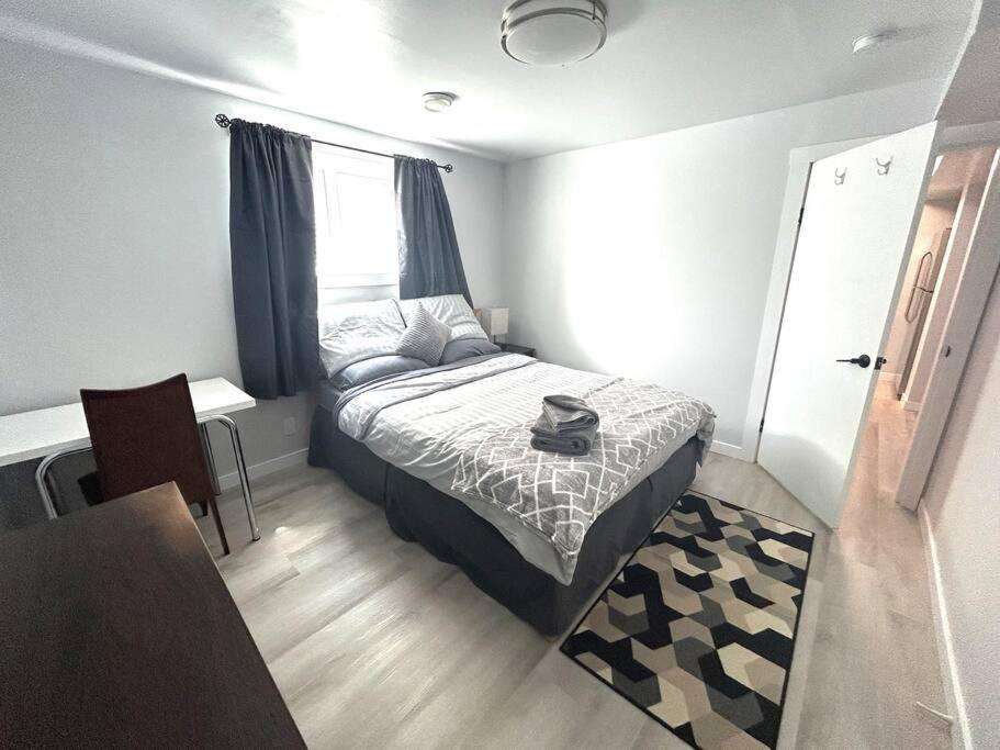 Highland Park Cozy Apartment Calgary Exterior photo
